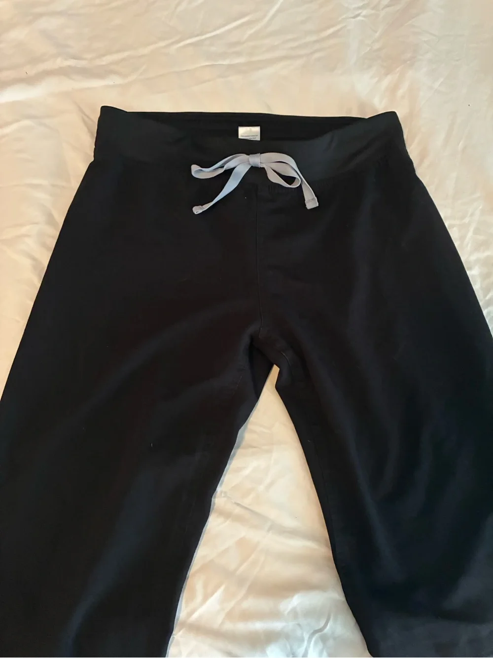 Figs Black Zamora Livingston pants with Gray Drawcord - Picture 3 of 4